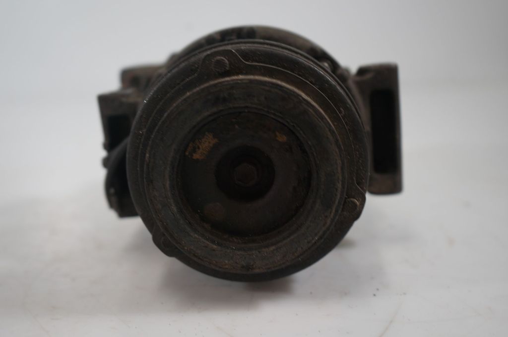 Air conditioning (A/C) compressor (pump) (5)