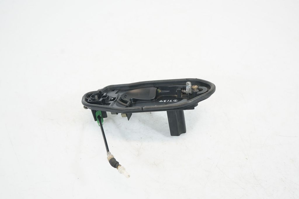 Rear door exterior handle (3)
