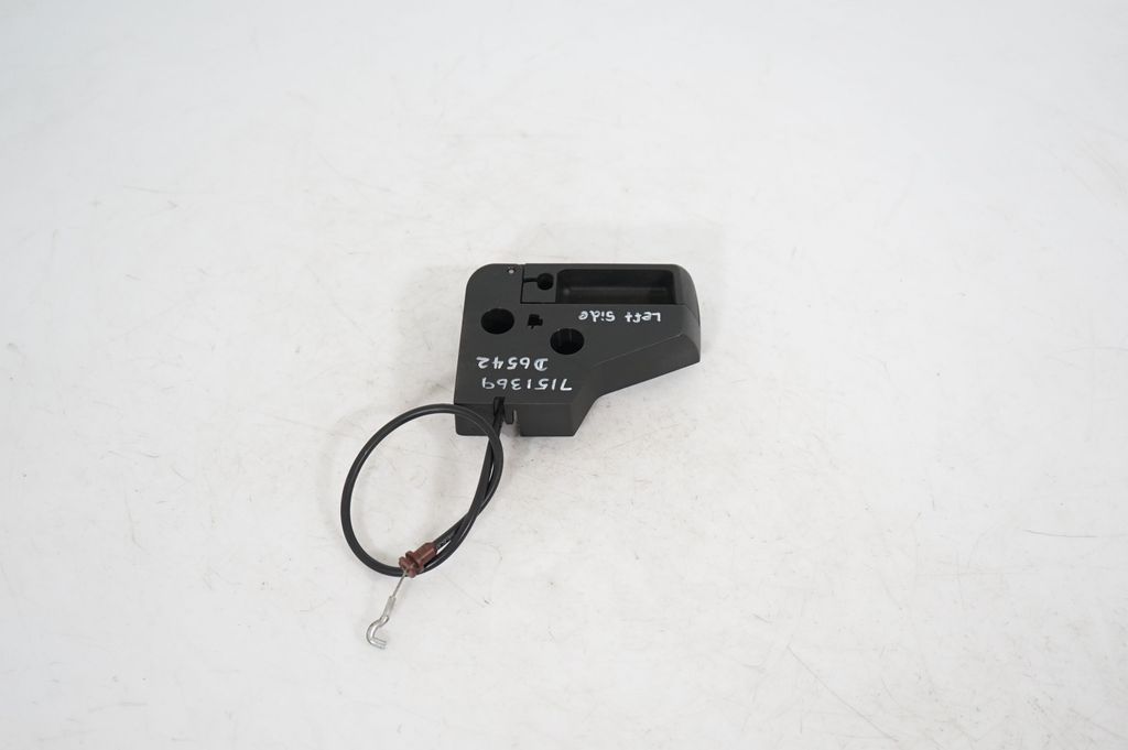 Seat back rest control lever/handle (3)