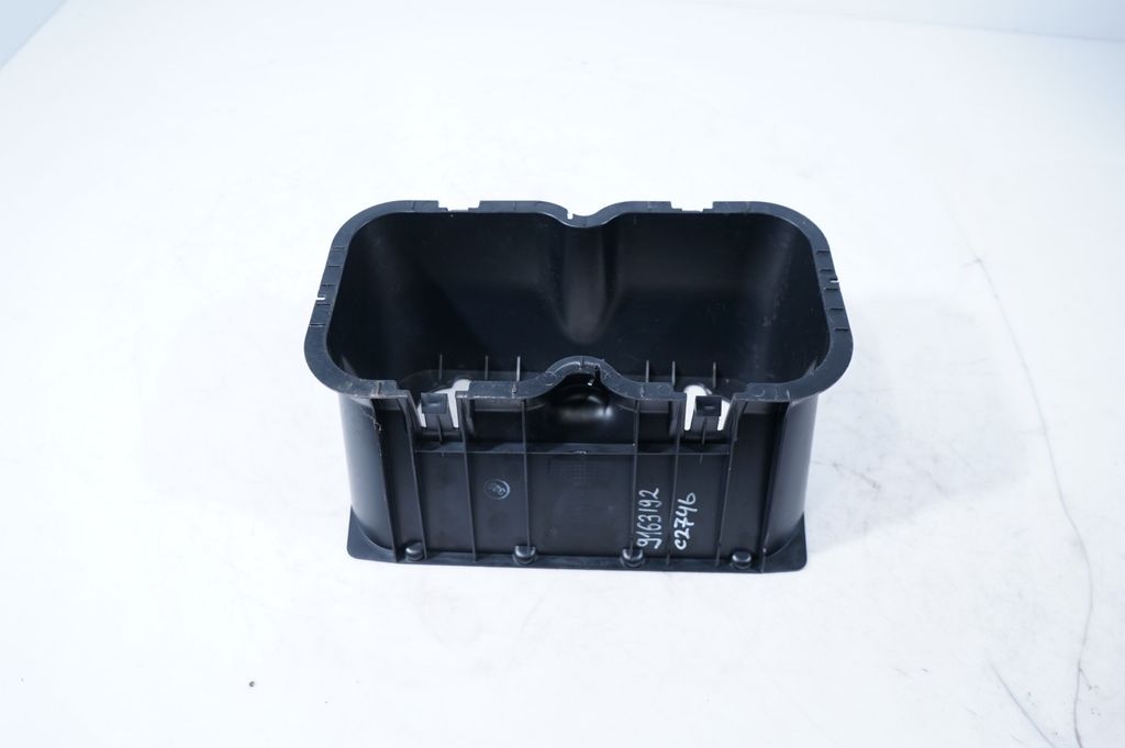 Glove box in trunk (6)