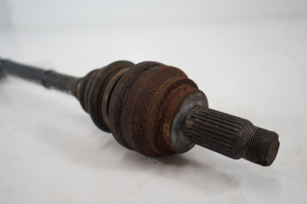Rear driveshaft (4)