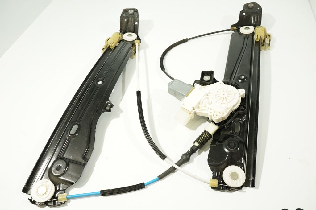 Front door window regulator with motor