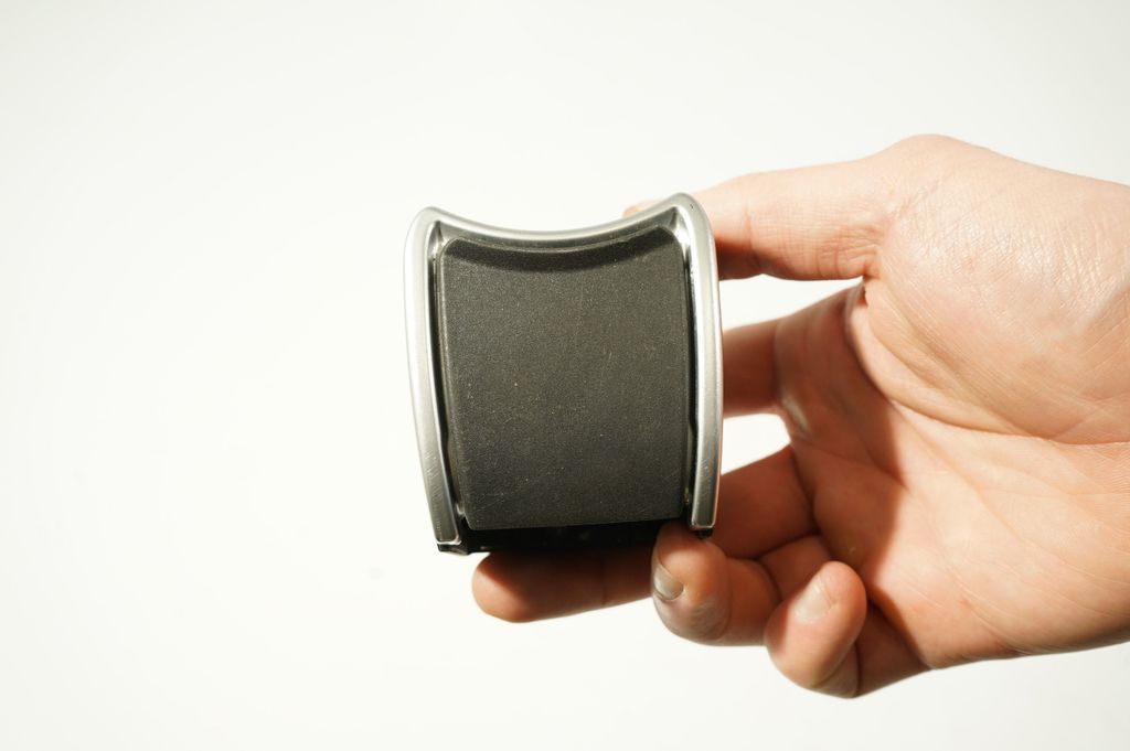 Car ashtray (8)