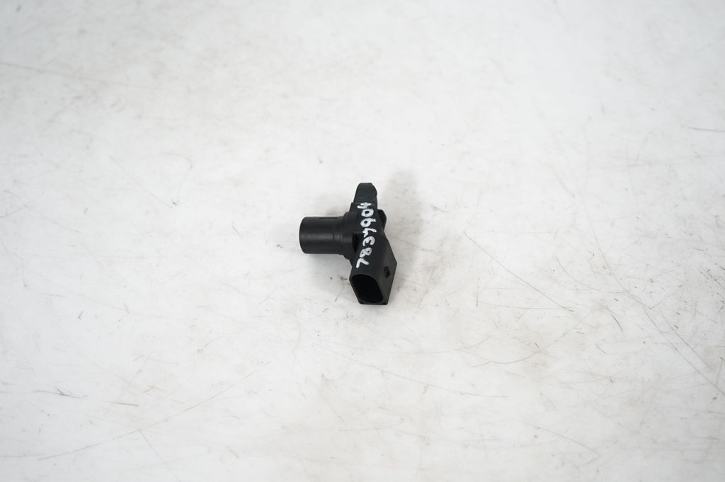 Camshaft position sensor (2)