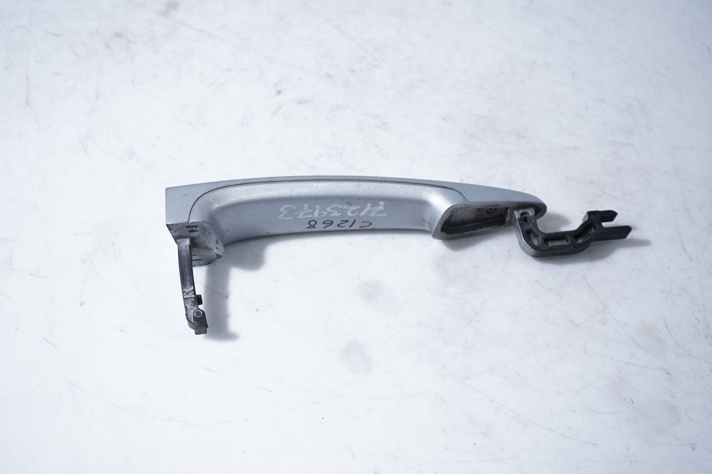 Front door exterior handle (3)