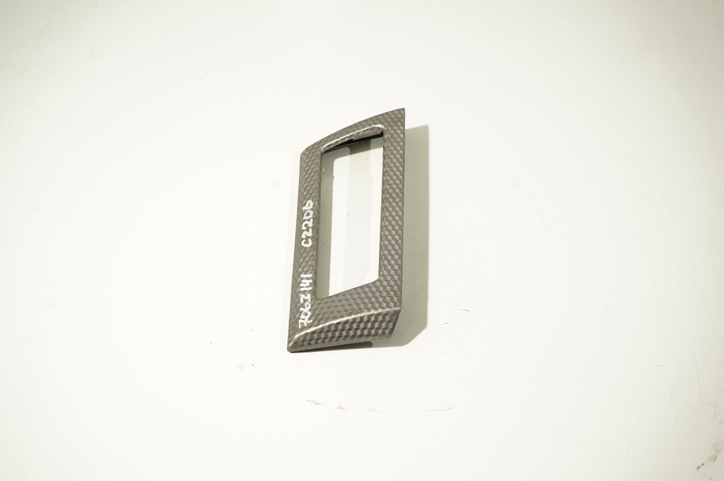 Dashboard glove box trim (8)