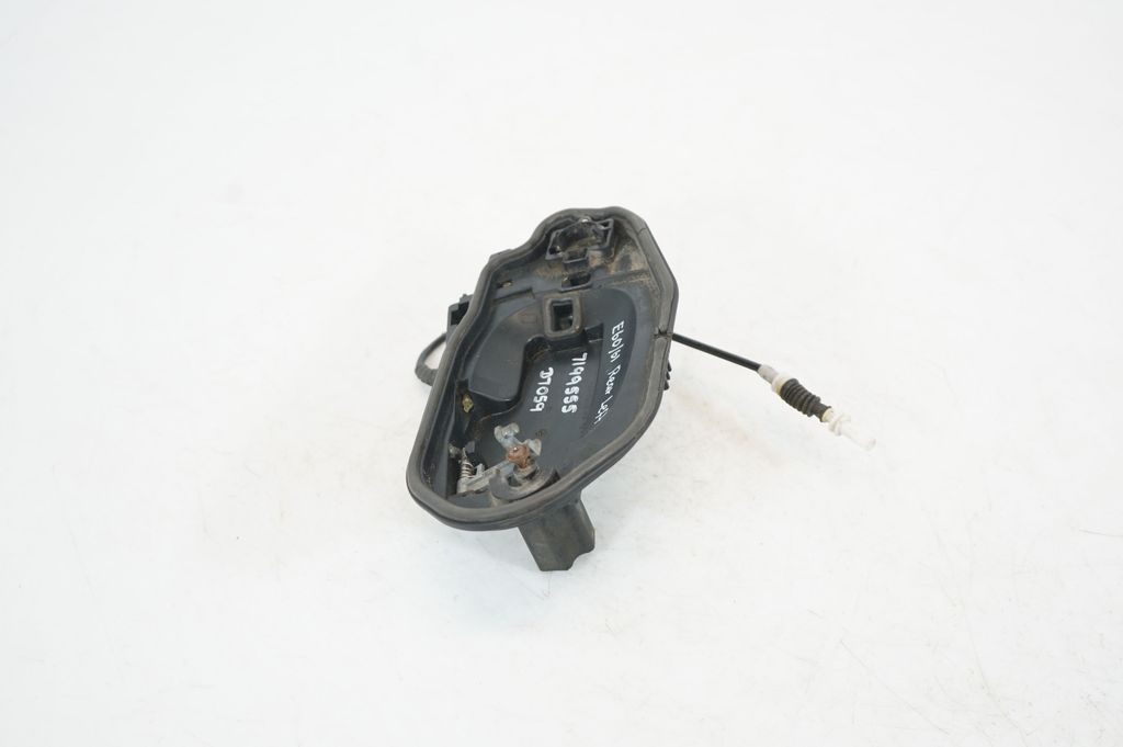 Rear door exterior handle (2)