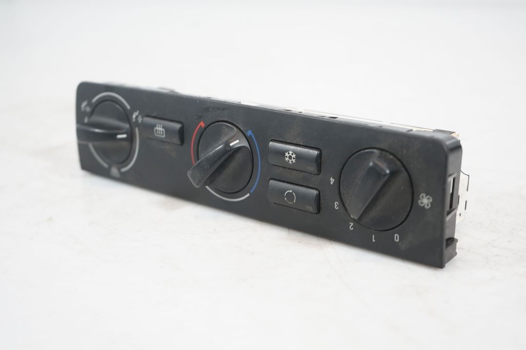 Climate control unit (6)