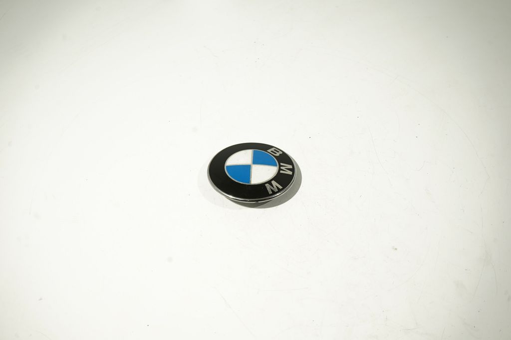Manufacturer badge logo/emblem (2)