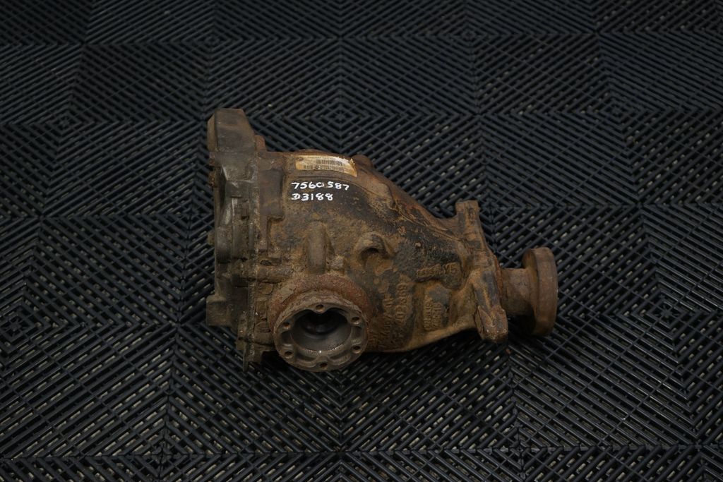 Rear differential (2)
