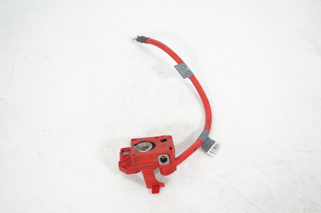 Positive cable (battery) (4)