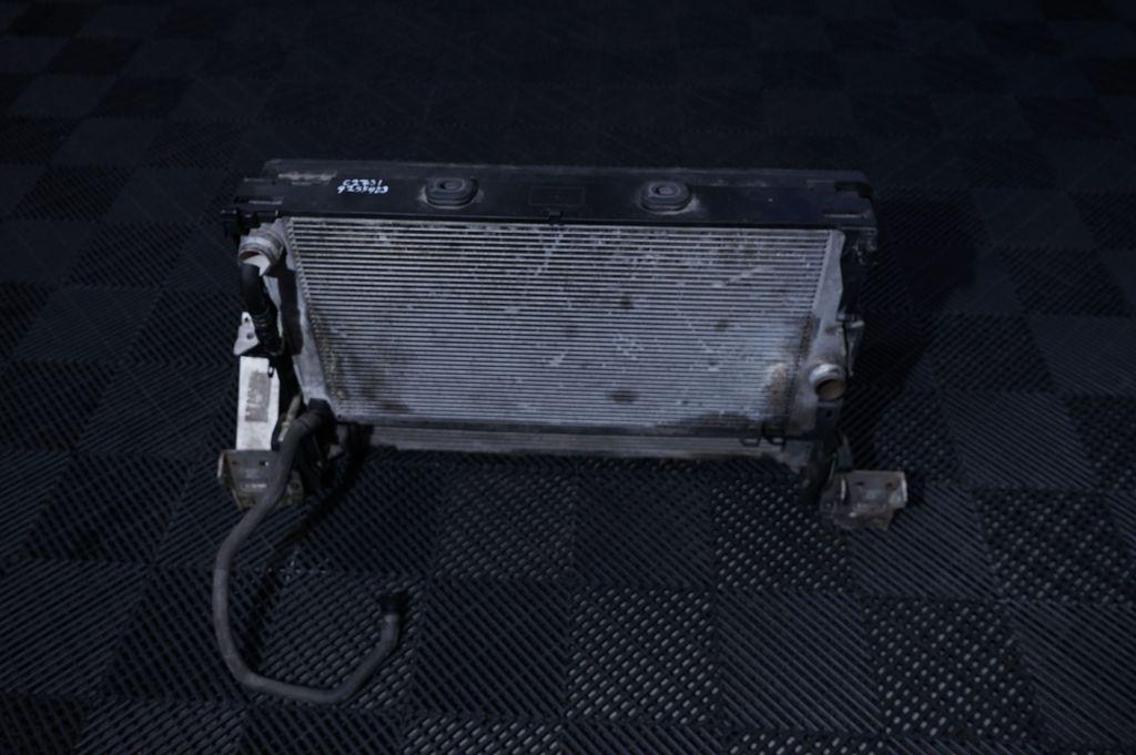 A/C cooling radiator (condenser)