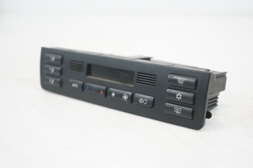 Climate control unit (6)