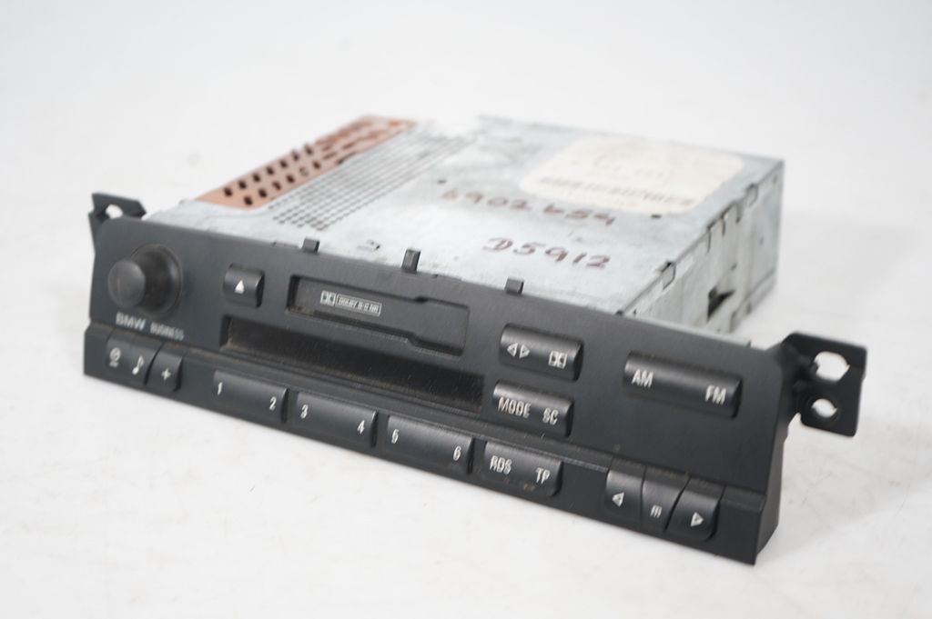 Radio/CD/DVD/GPS head unit (6)