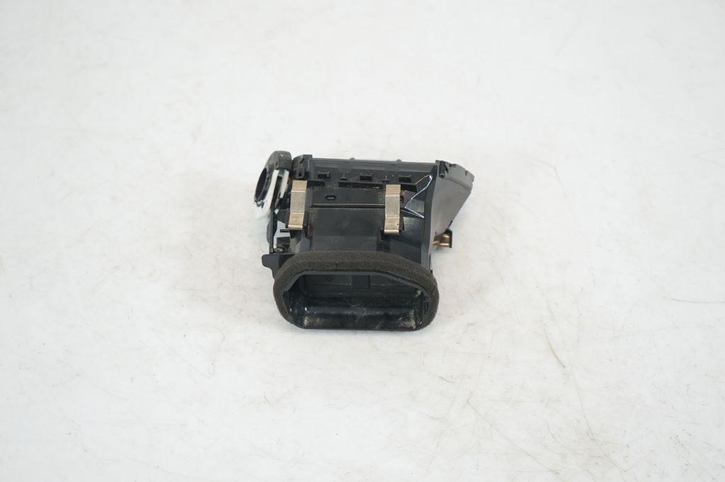 Dashboard side air vent grill/cover trim (3)