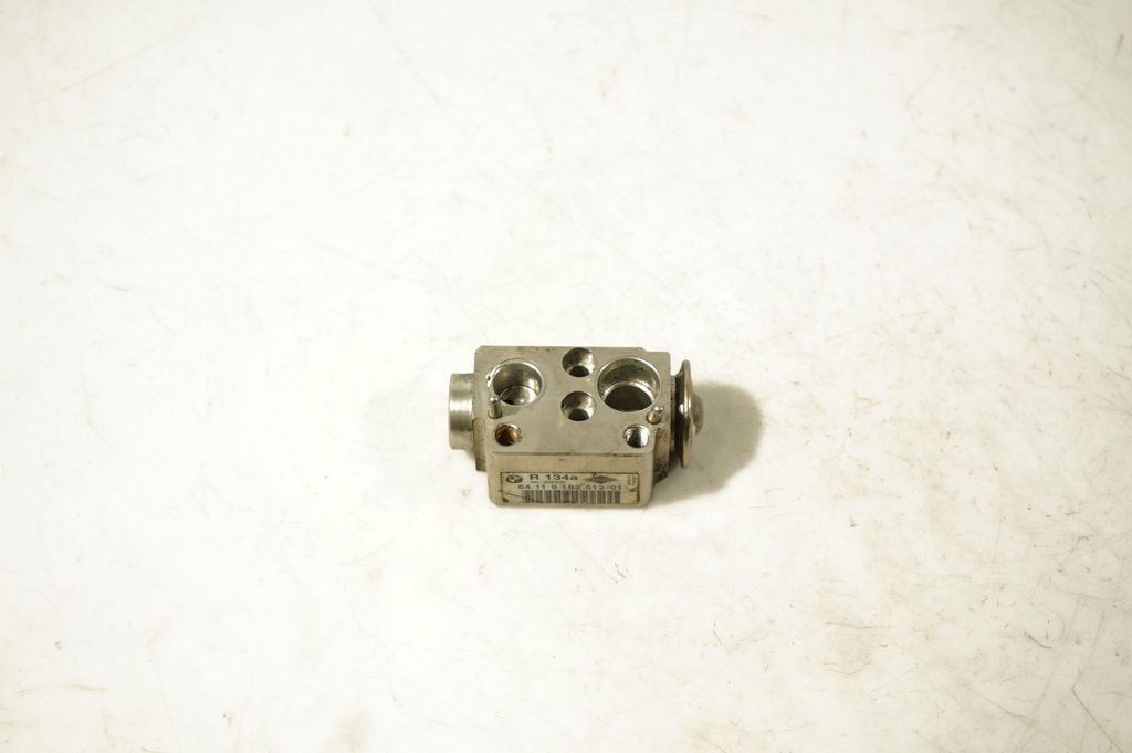 Air conditioning (A/C) expansion valve (5)