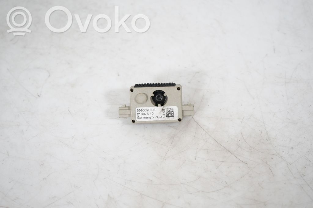 Aerial antenna amplifier