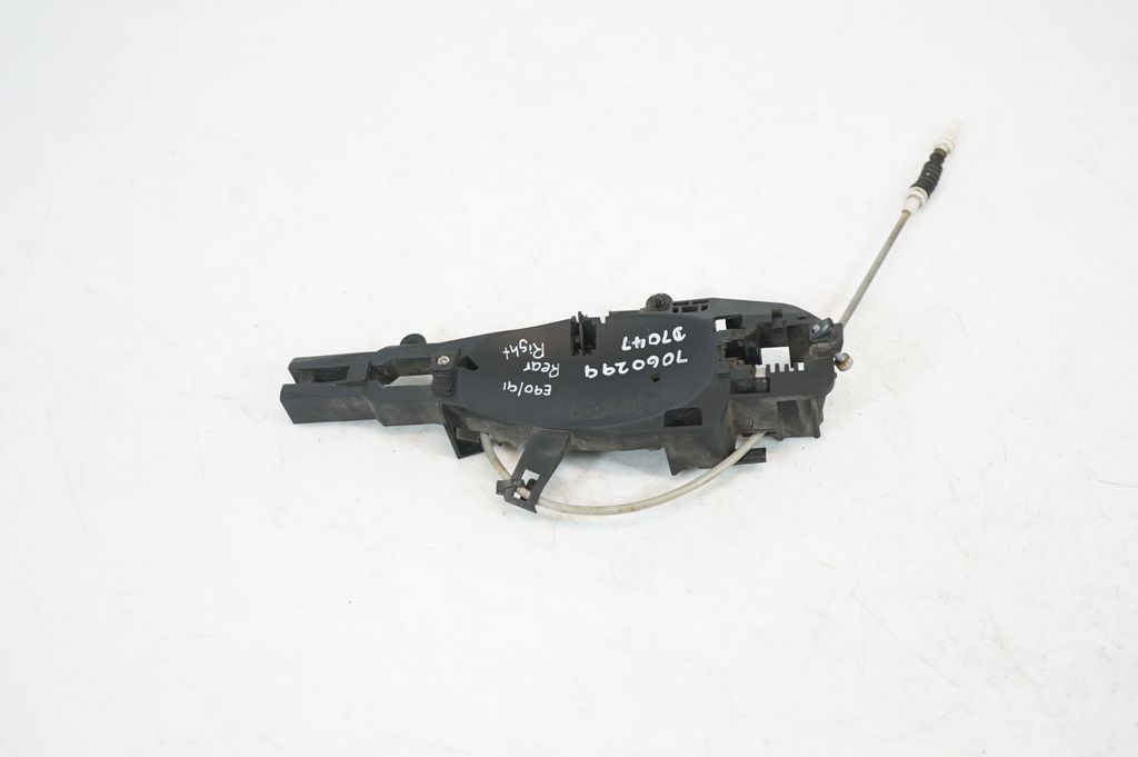 Rear bumper mounting bracket (3)