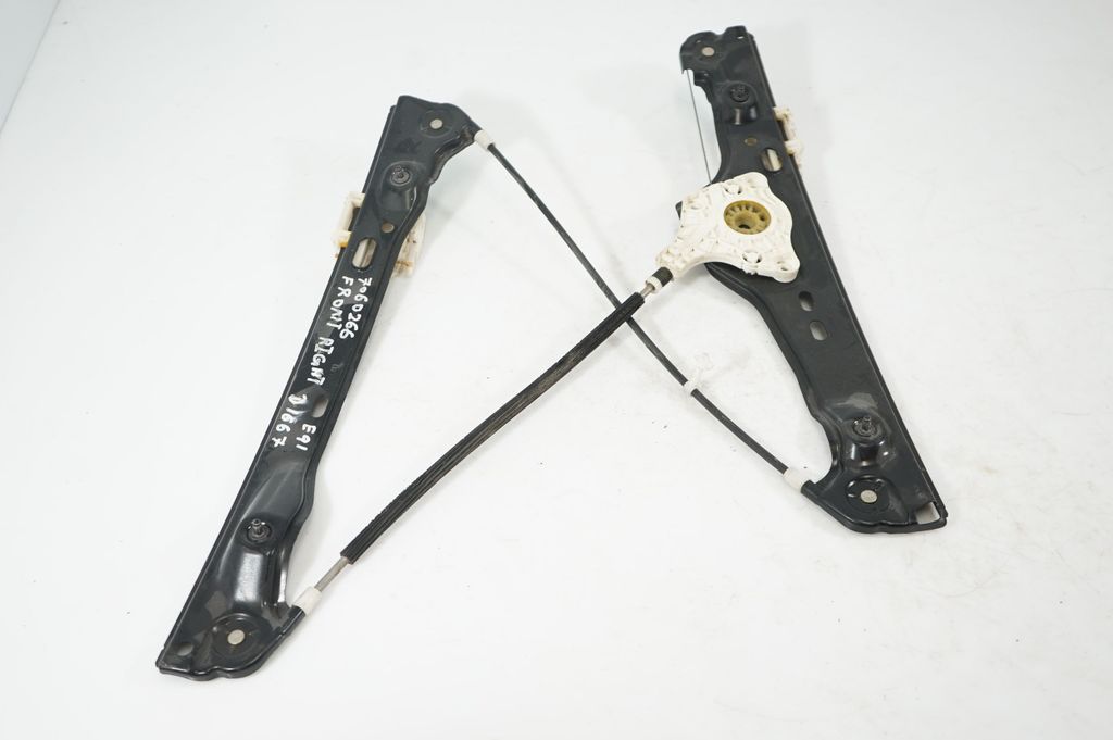 Front door window regulator with motor