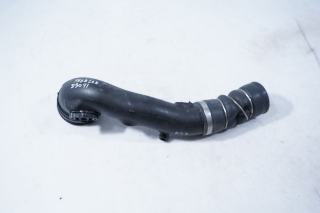 Intercooler hose/pipe (5)
