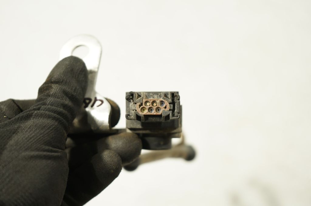 Headlight/headlamp level sensor (6)