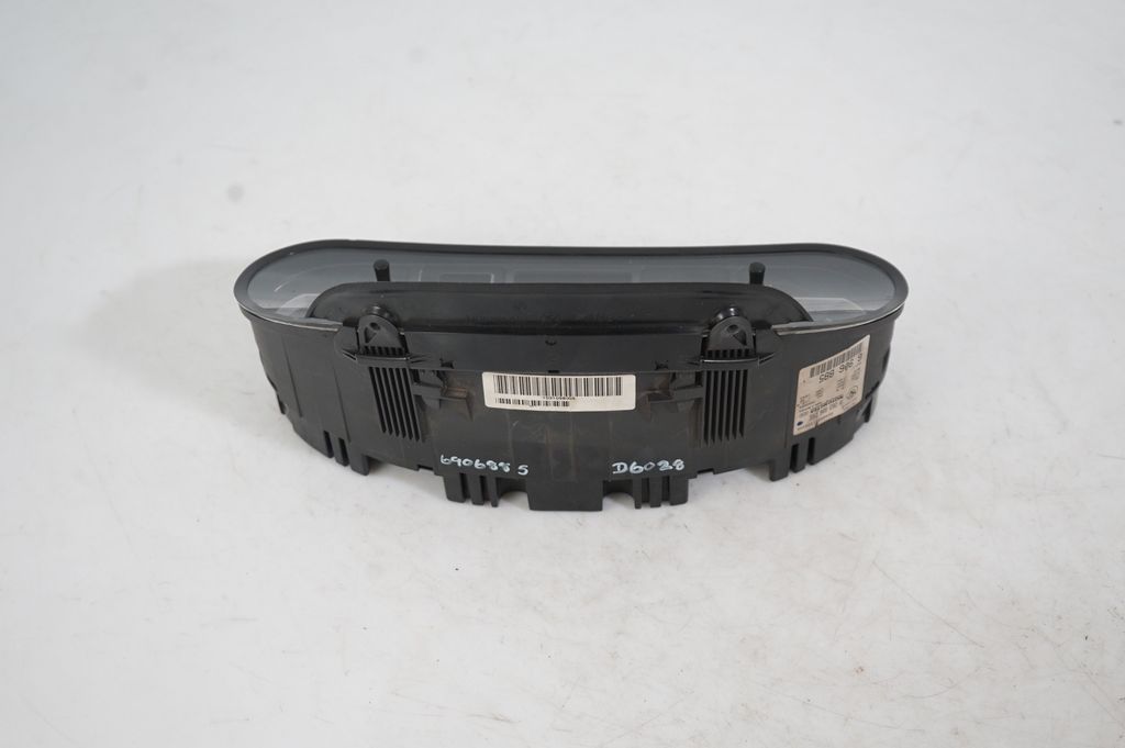 Speedometer (instrument cluster) (3)