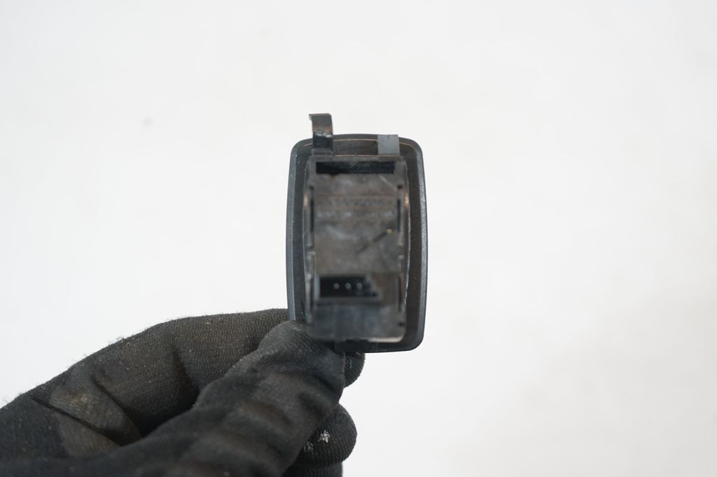 Electric window control switch (6)