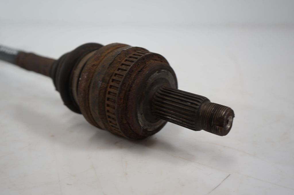 Rear driveshaft (4)
