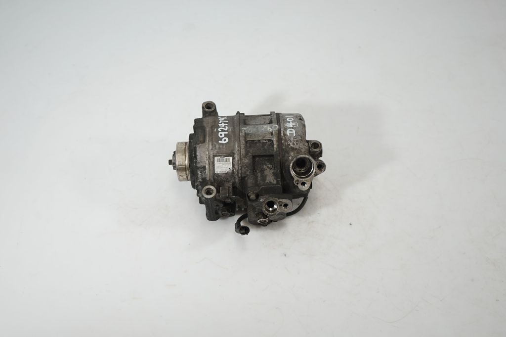 Air conditioning (A/C) compressor (pump) (4)