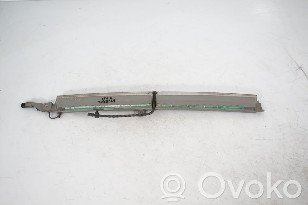 Third/center stoplight (3)