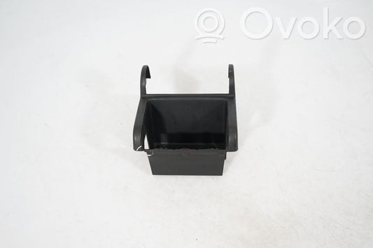 Other center console (tunnel) element