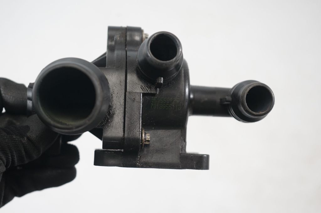 Power steering pump (7)