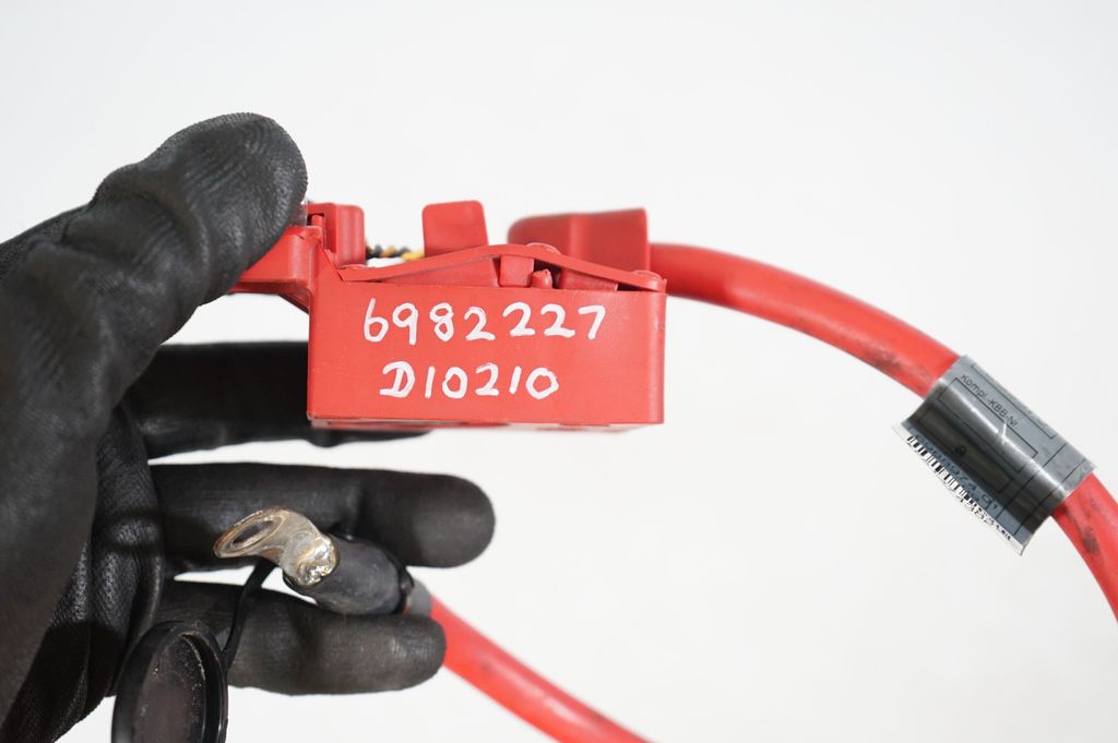 Positive cable (battery) (7)