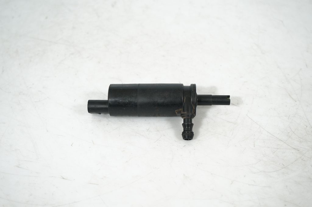 Headlight washer pump (5)