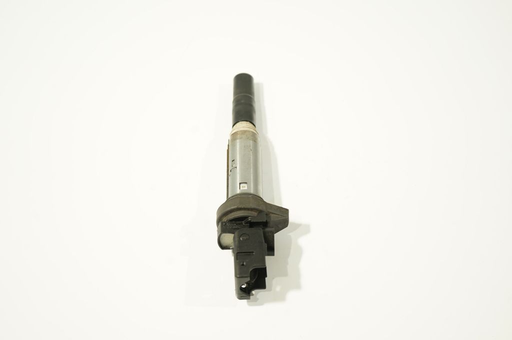 Front wheel hub spindle knuckle (3)