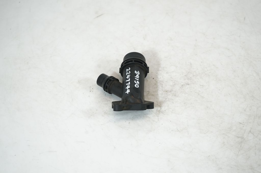 Engine coolant pipe/hose (2)