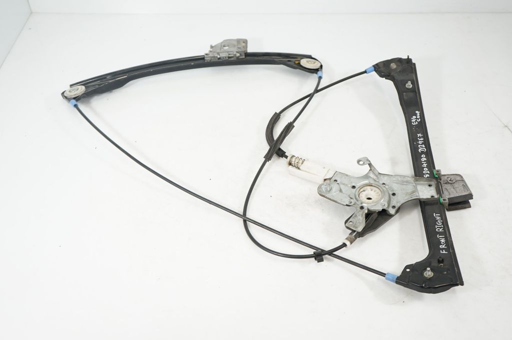 Front door window regulator with motor (4)