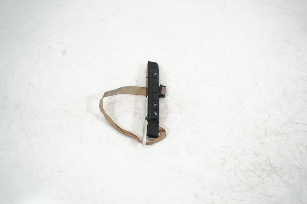 Seat heating switch (4)