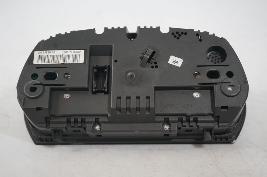 Speedometer (instrument cluster) (7)