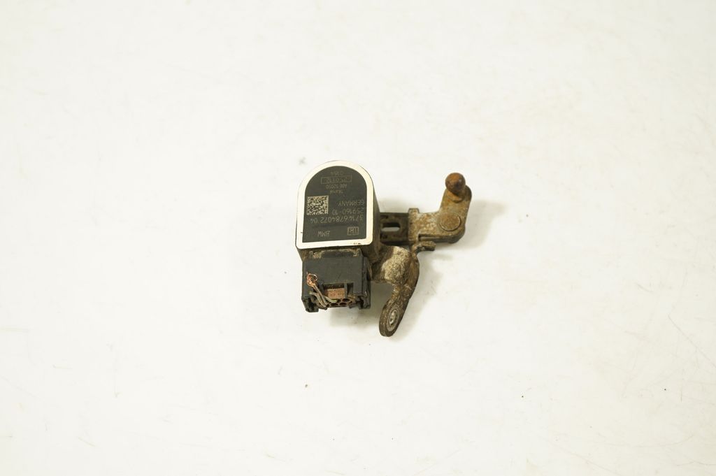 Accelerator throttle pedal (5)