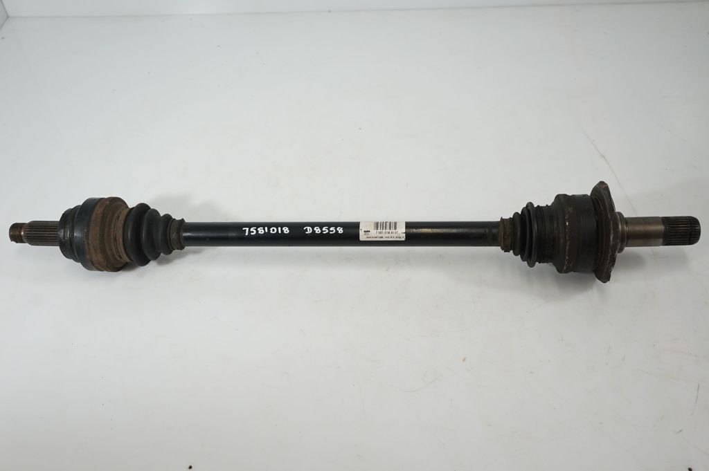 Rear driveshaft