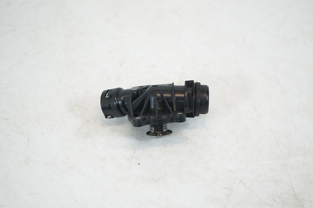 Thermostat/thermostat housing (3)