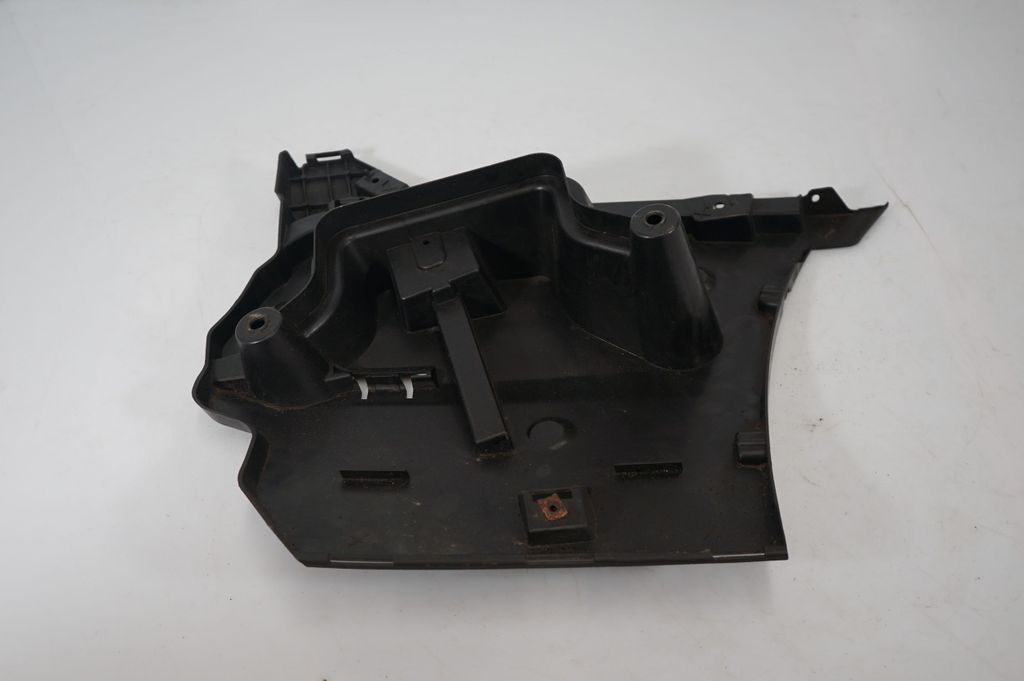 Rear bumper mounting bracket (5)