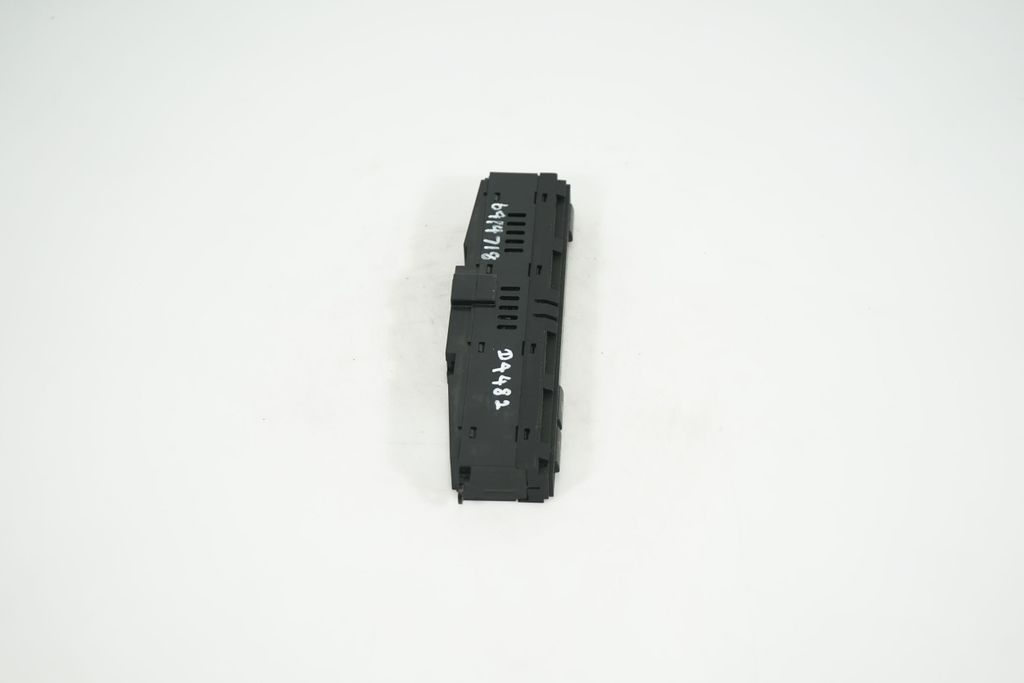 Seat heating switch (2)