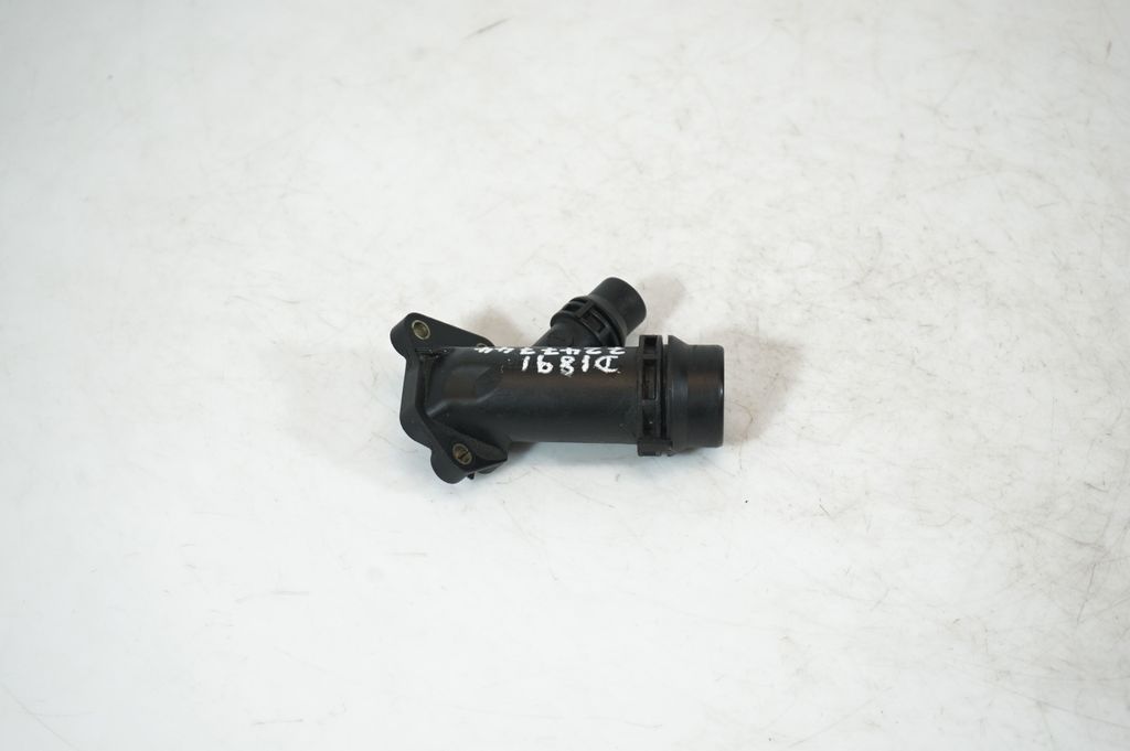 Engine coolant pipe/hose (3)