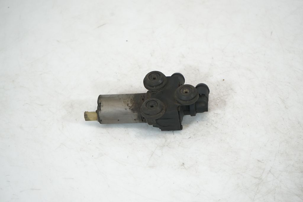 Electric auxiliary coolant/water pump (5)