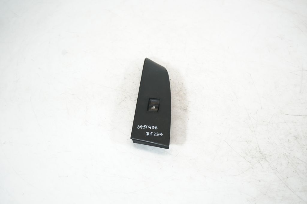 Electric window control switch