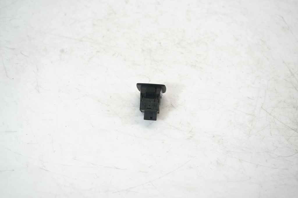 Electric window control switch (3)