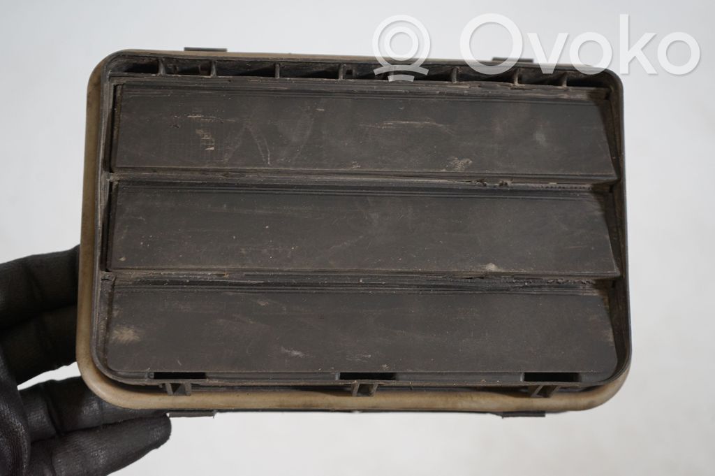 Quarter panel pressure vent (6)