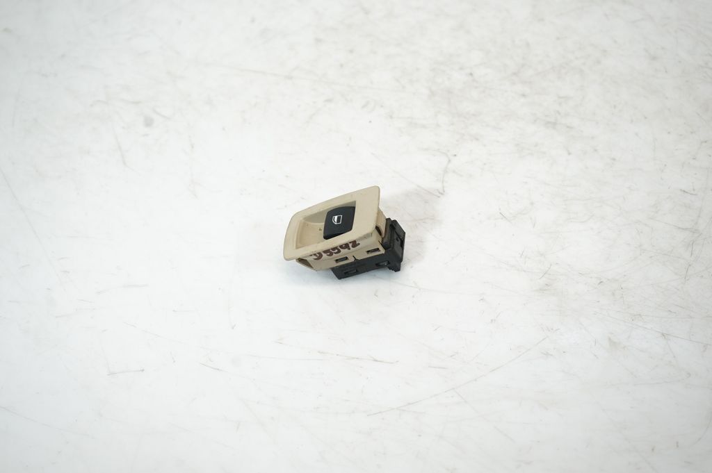 Electric window control switch (2)